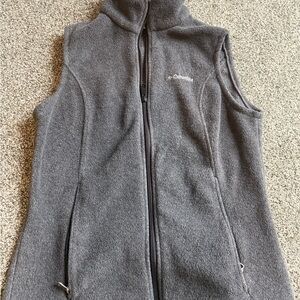 Columbia Dark Gray Sherpa Fleece Vest